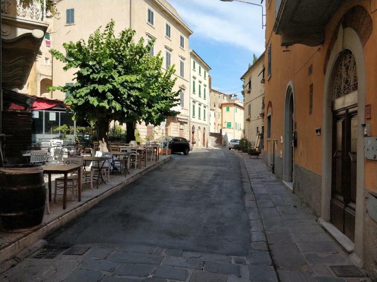 Ferienwohnung Il Granaio Castagneto Carducci Exterior foto