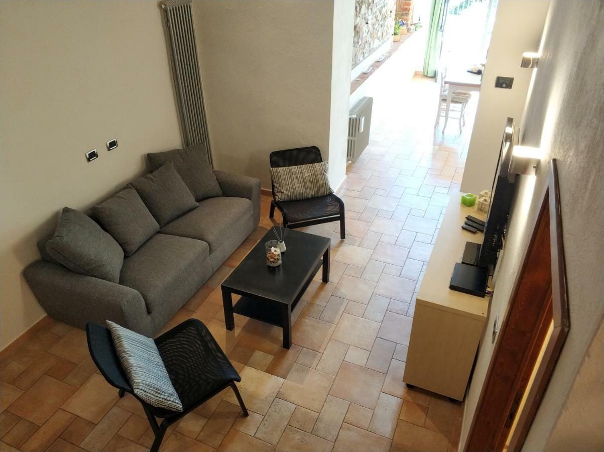 Ferienwohnung Il Granaio Castagneto Carducci Exterior foto